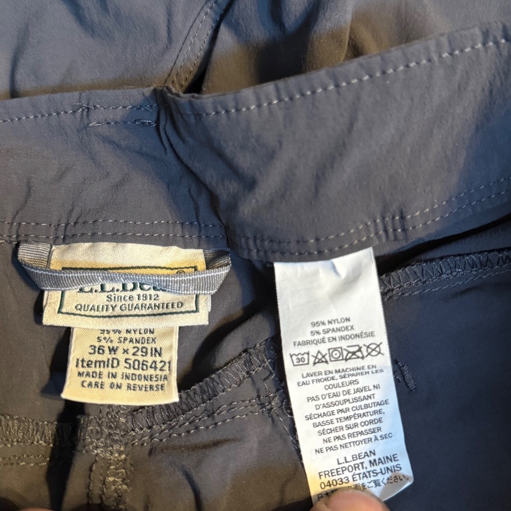 LLBean Mens Cargo Pants Dark Gray Size 36W x 28L Nylon Spandex Zip Pockets - Picture 4 of 8